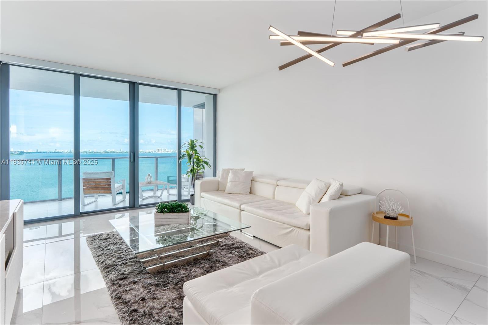 Property Photo: 3131 NE 7th Ave 1202 FL 33137
