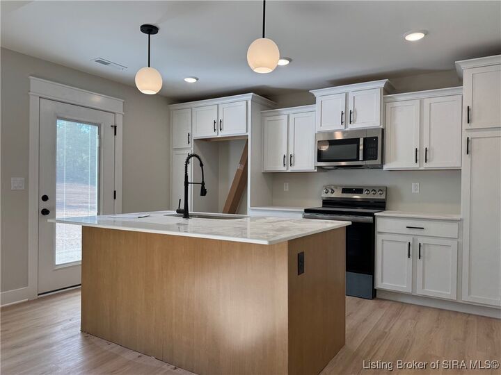 Property Photo:  1032 Dunbarton Way Lot 205  IN 47122 