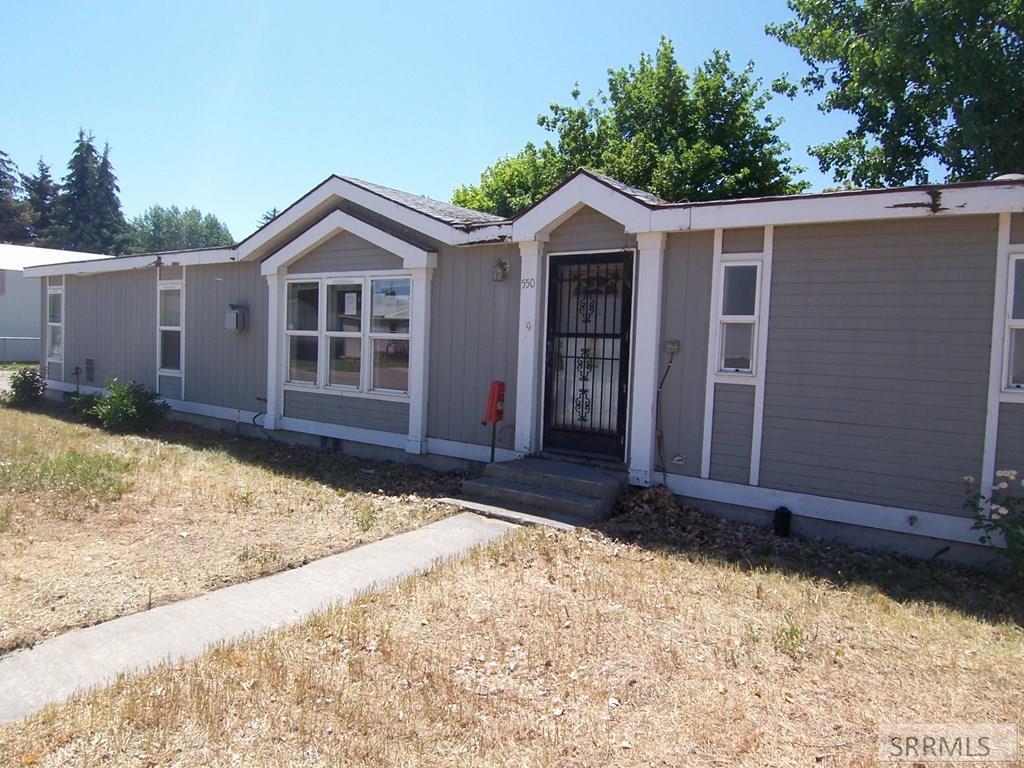 Property Photo: 550 Knox Street ID 83221