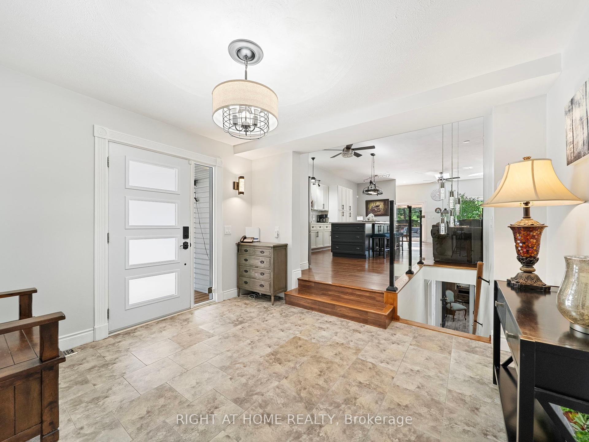 Property Photo:  445 Peter Street N  ON L3V 5A6 