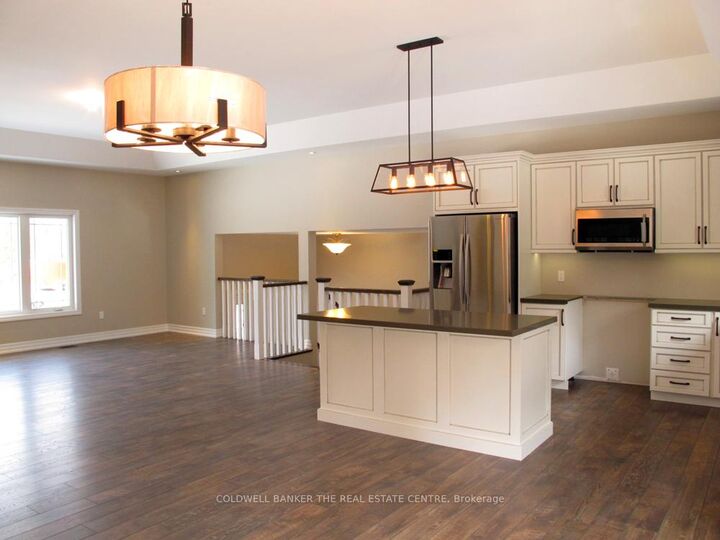Property Photo: 52 Lembitu Avenue ON L0C 1L0
