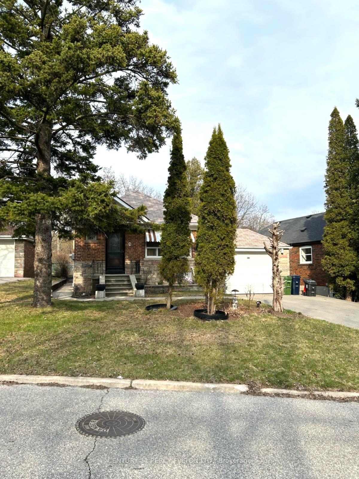 Property Photo: 63 Midland Avenue ON M1N 3Z8