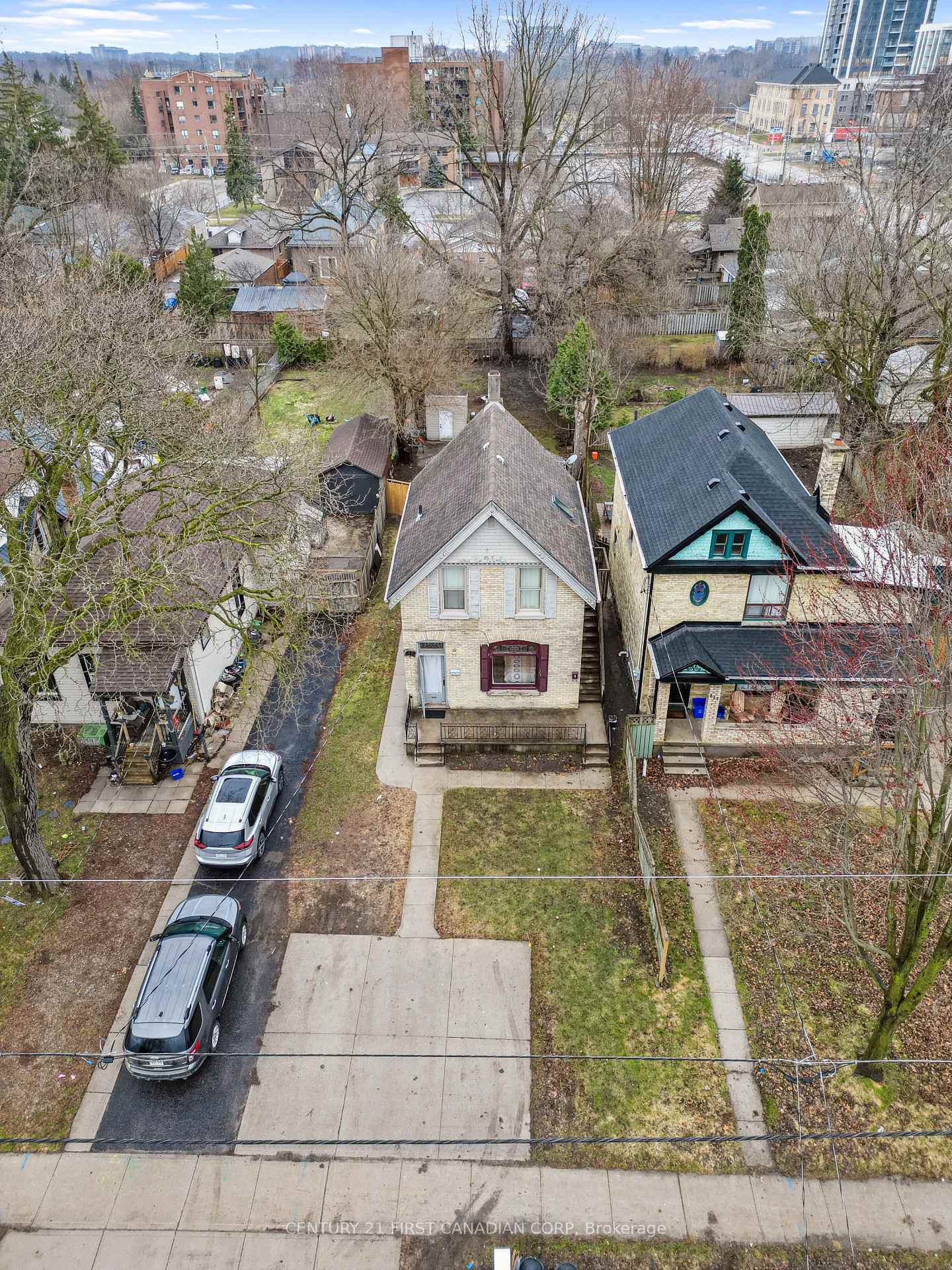Photo de la propriété: 417 Grey Street ON N6B 1H1