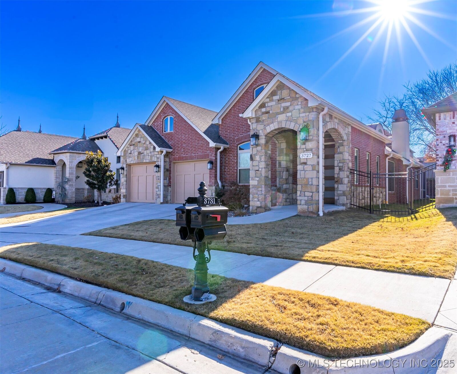 Property Photo:  3727 W Quantico Place  OK 74011 
