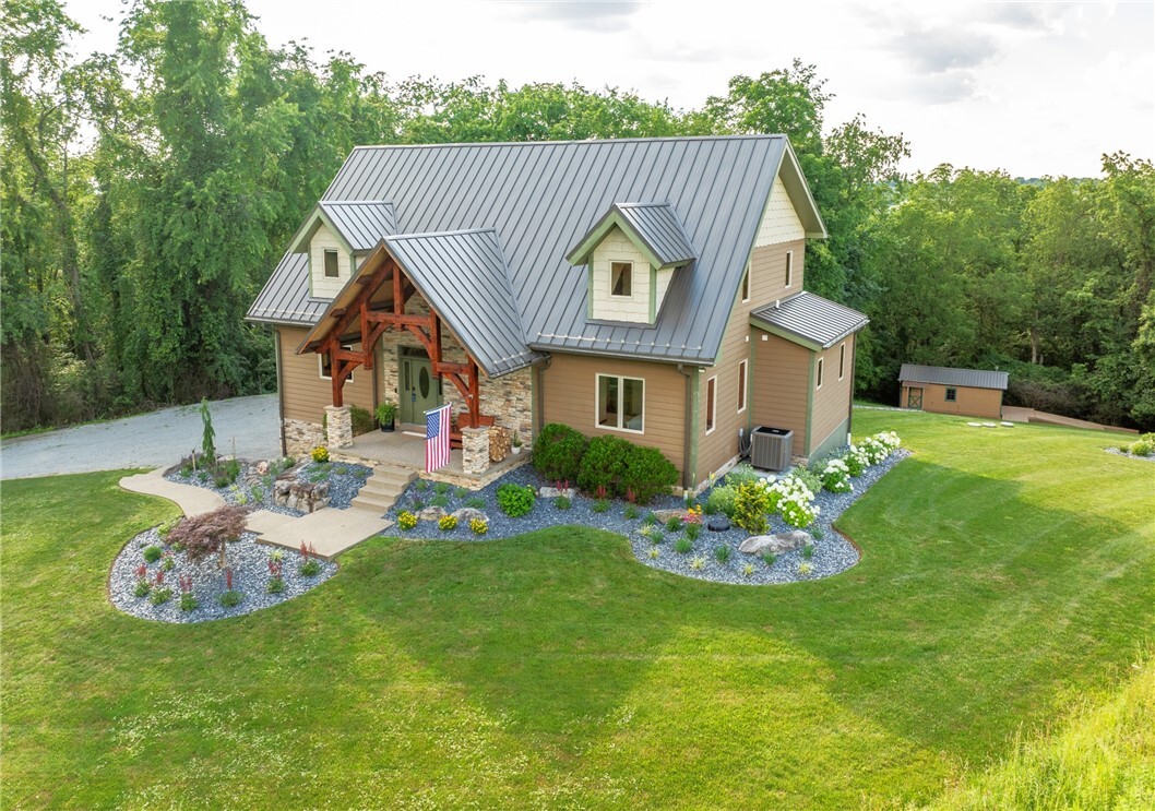 2780 Ipnar Road  North Huntingdon PA 15642 photo