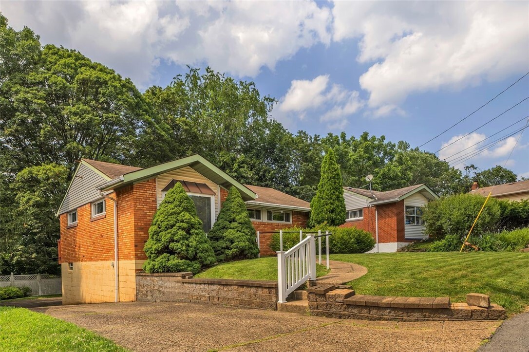Property Photo: 114 Frazier PA 15235