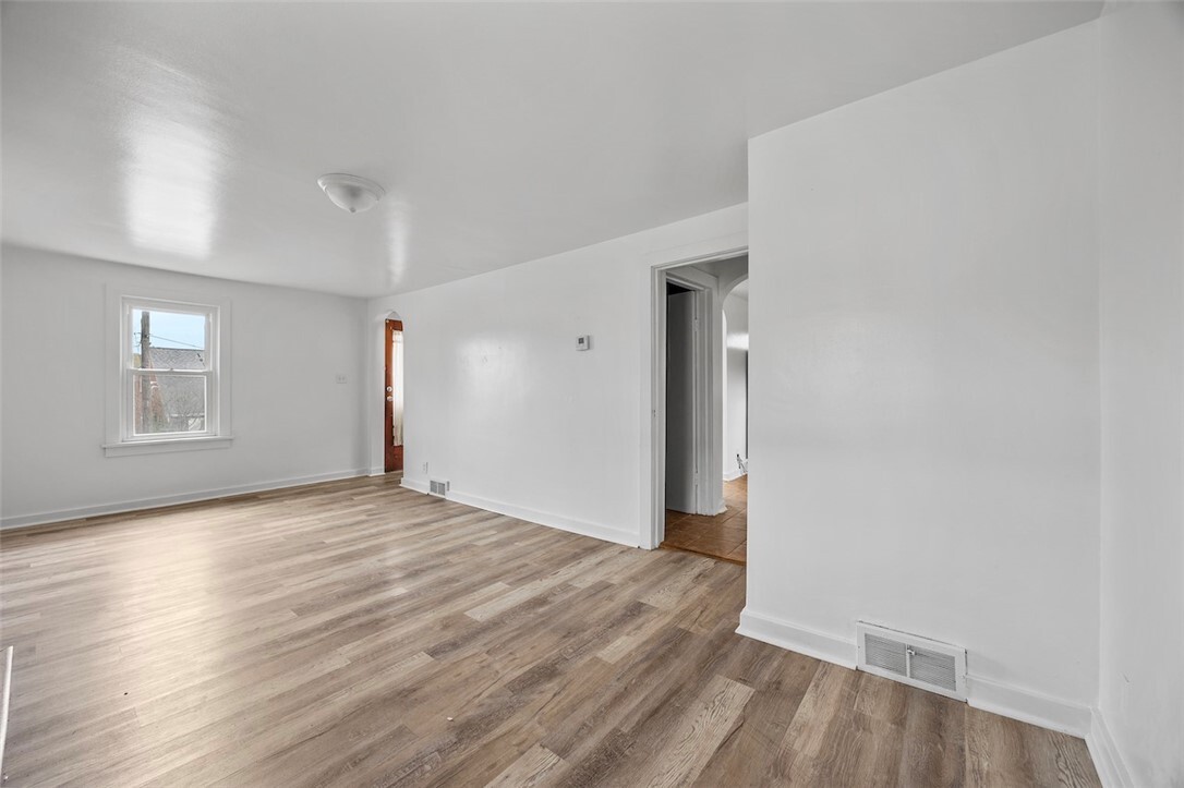 Property Photo: 1 Core PA 15301