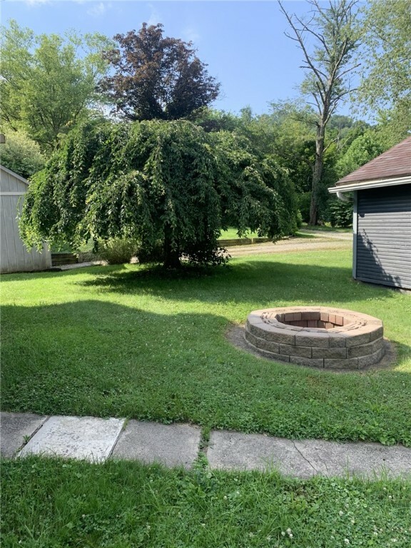 Property Photo: 1101 State Route 356 PA 15656