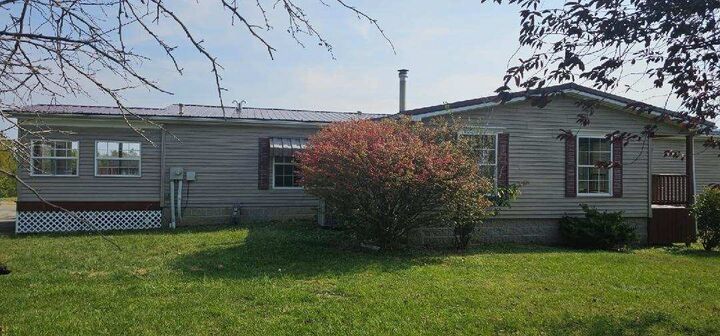 Property Photo:  140 Firestone Road  PA 15478 