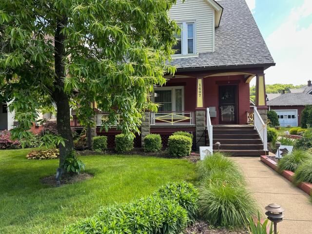 Property Photo: 1407 Pennsylvania Avenue East PA 16365