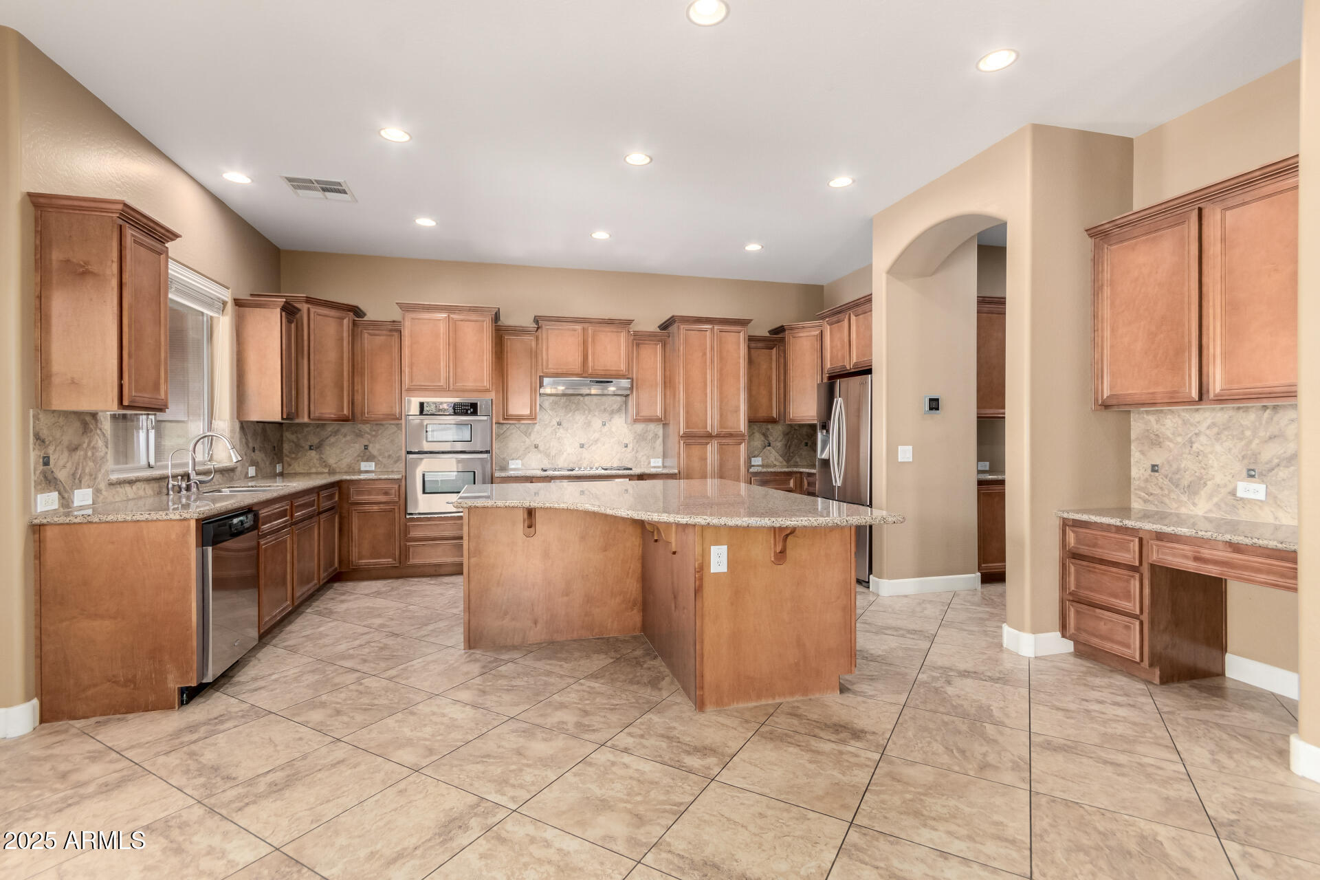 Property Photo: 15812 W Cypress Street AZ 85395