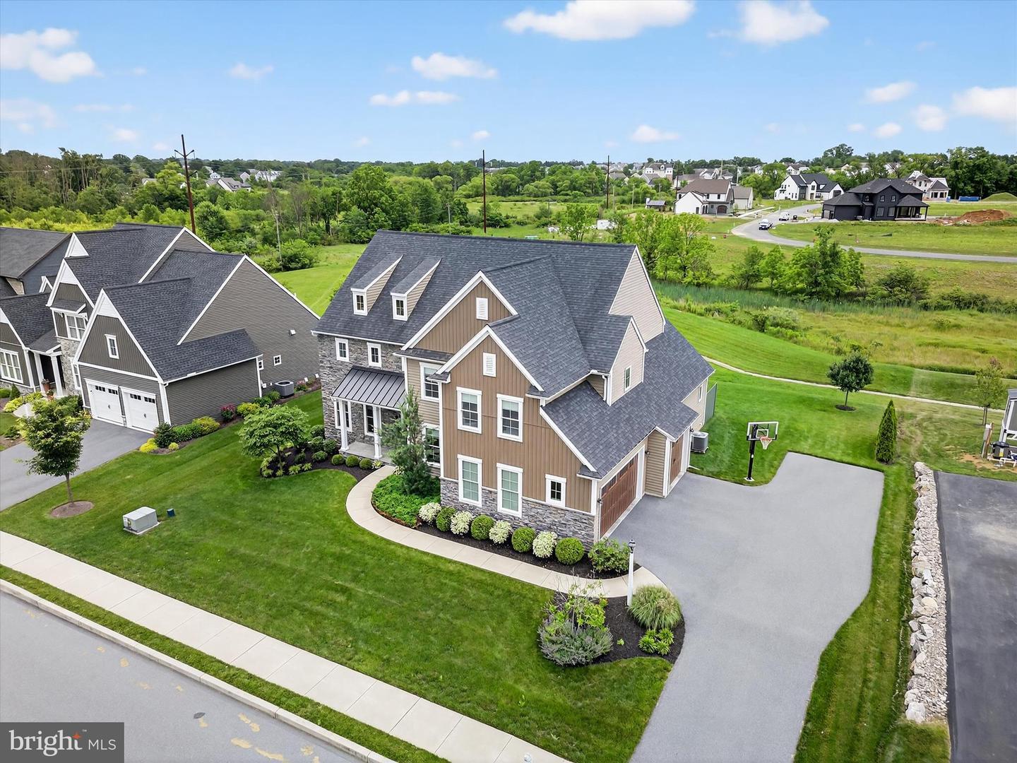 Property Photo: 548 E Delp Road PA 17601