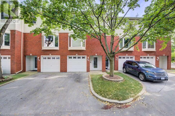 Property Photo: 130 Livingston Avenue 26 ON L3M 4W5