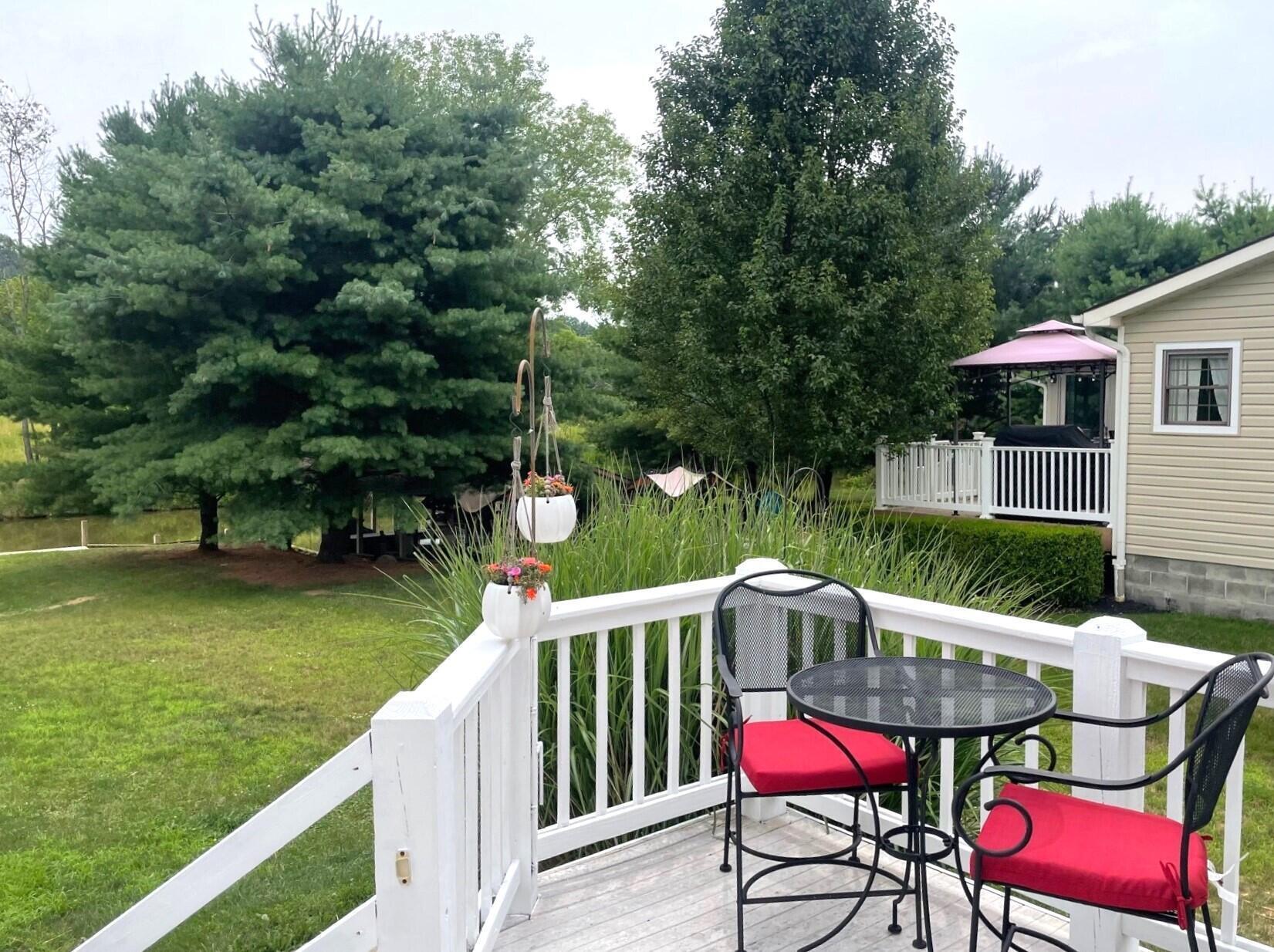 Property Photo: 453 N Ridge Heights Drive OH 43028