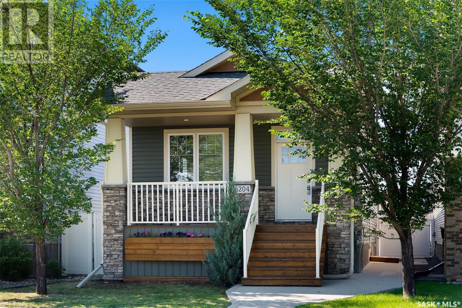 Property Photo: 5204 Aerial Crescent SK S4W 0C8