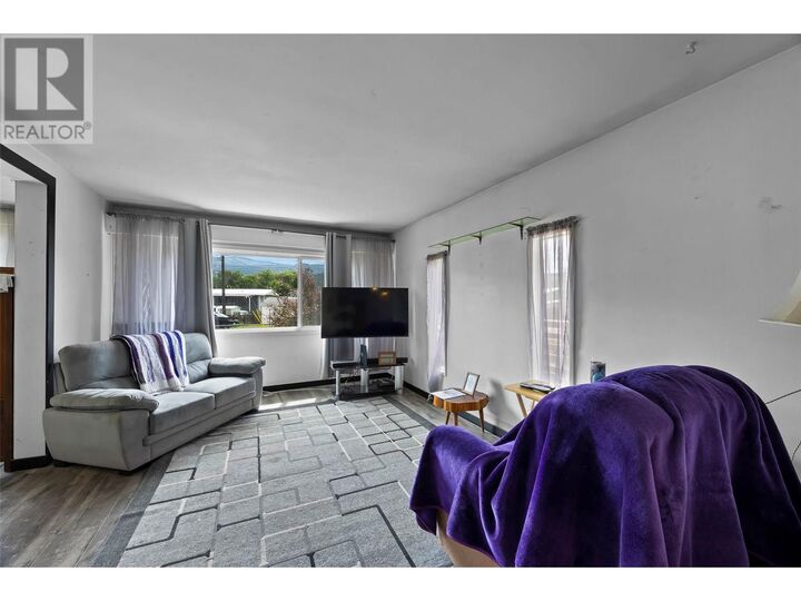 Property Photo:  4933 Anker Road  BC V0E 2P0 