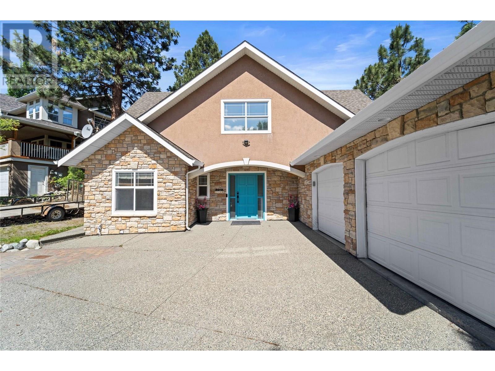 Property Photo: 1548 Assiniboine Road BC V2E 2R1