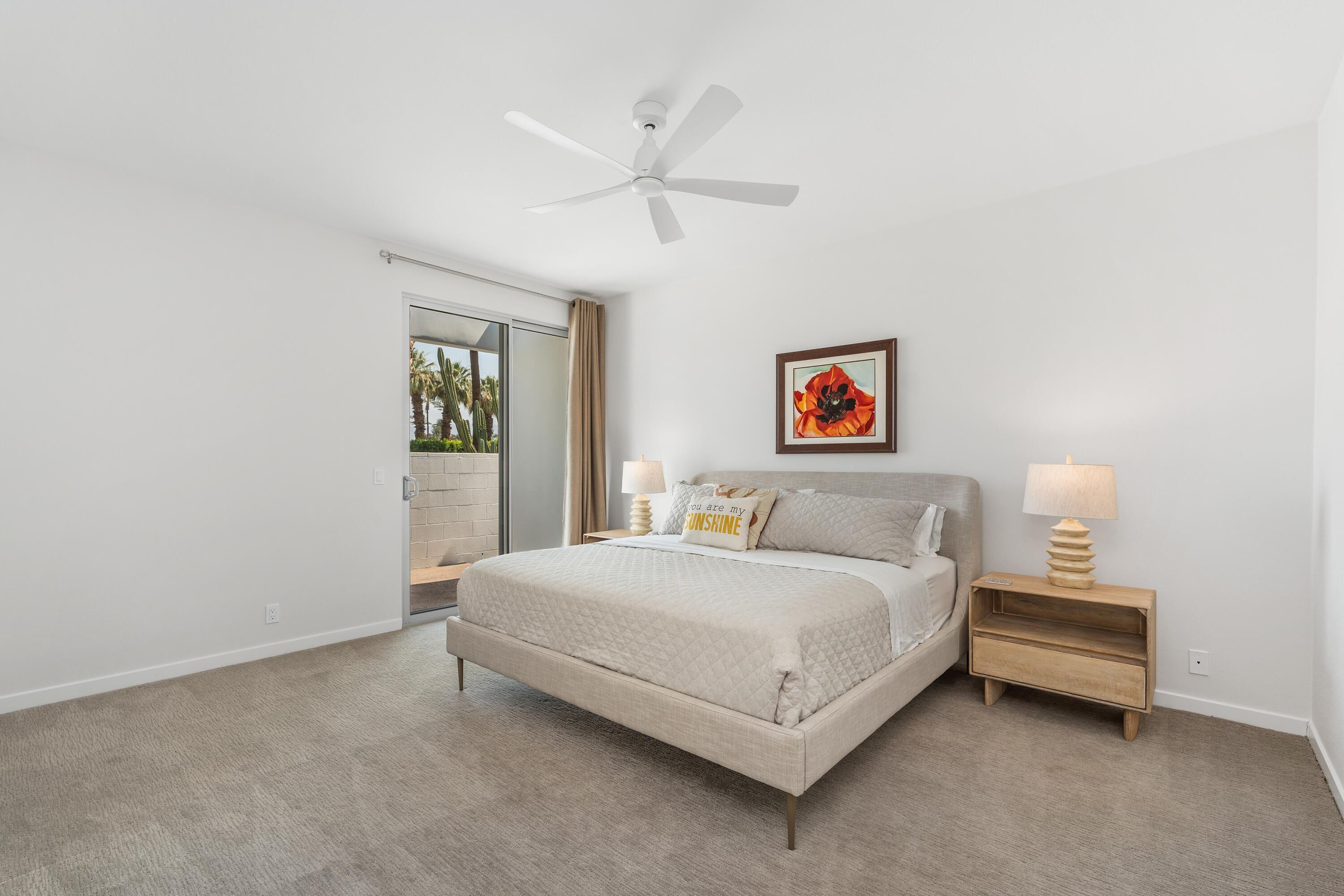 Property Photo: 75301 Montecito Drive CA 92210
