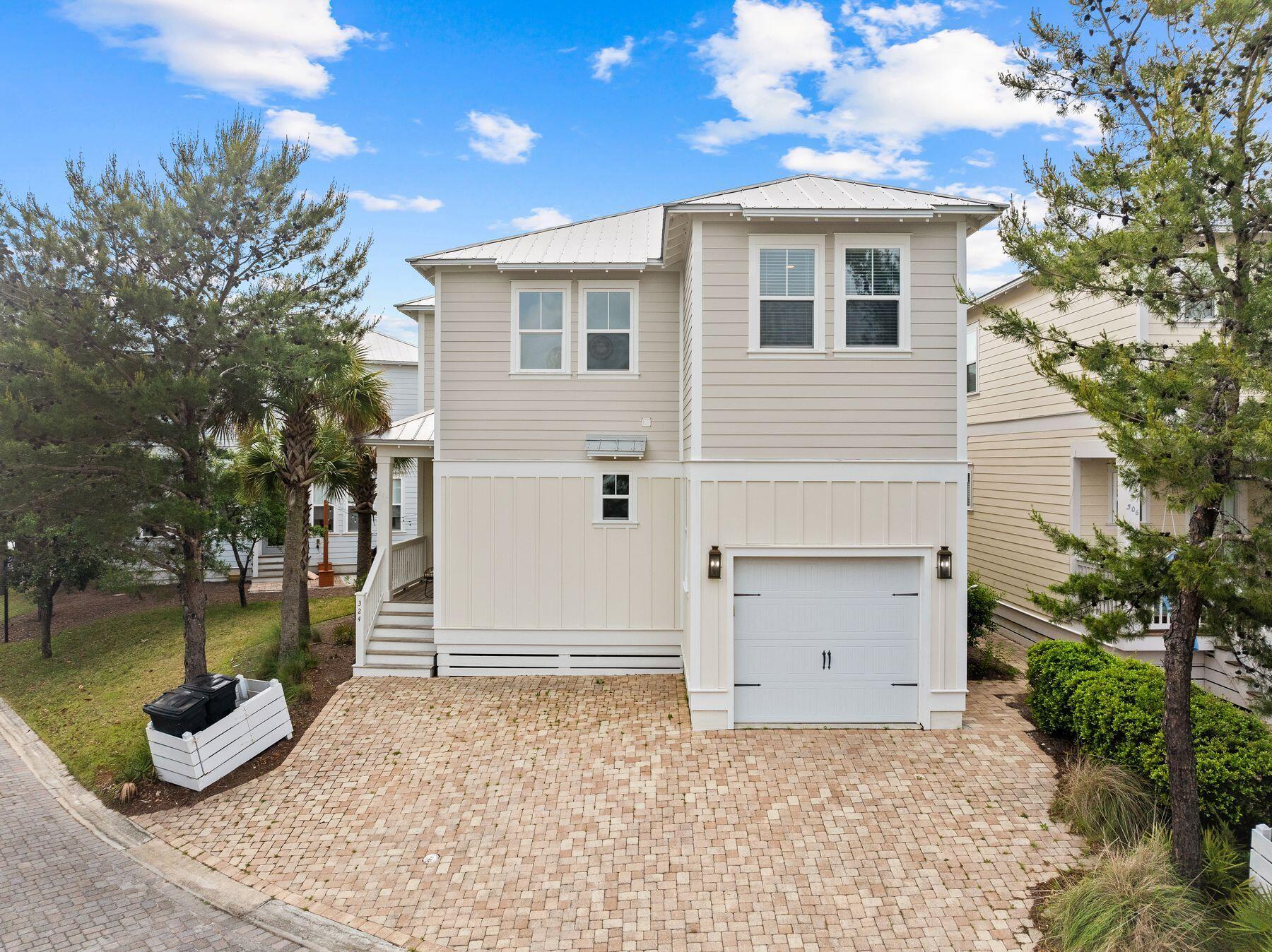 Property Photo: 324 Gulfview Circle FL 32459