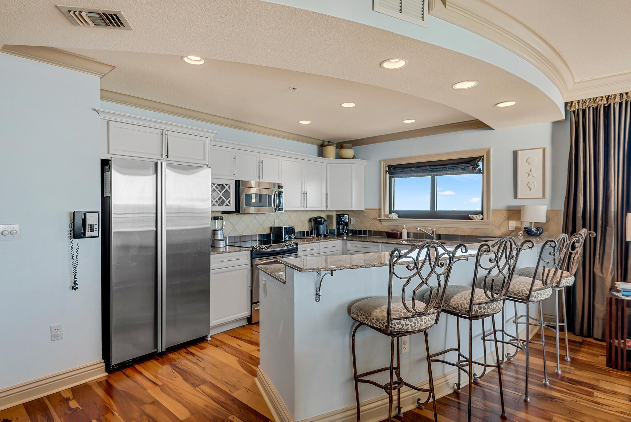 Property Photo: 10 Harbor Boulevard E1106 FL 32541