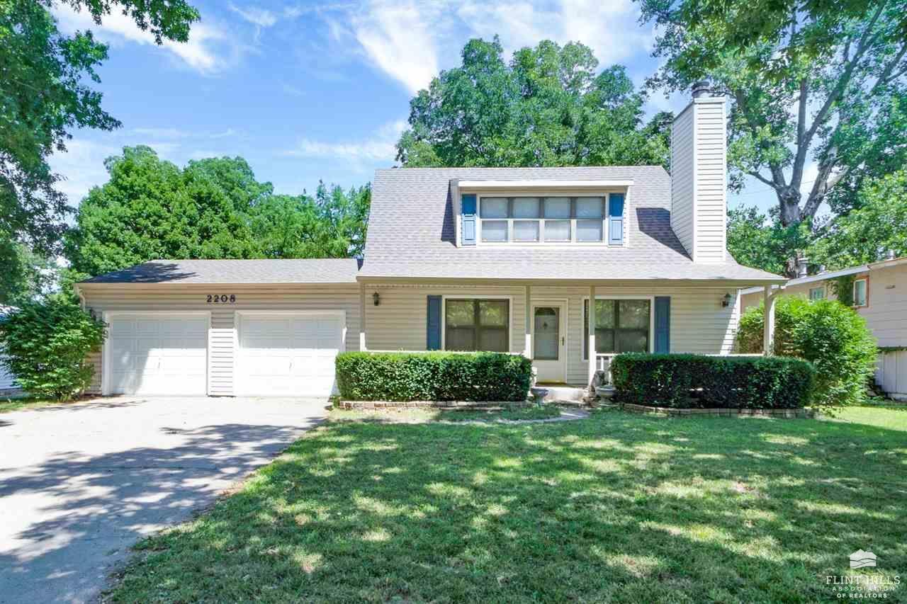 Property Photo: 2208 Lawrence Road KS 66502