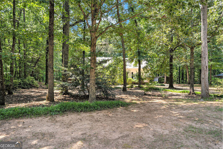Property Photo:  344 Williamsburg Circle  GA 30253 