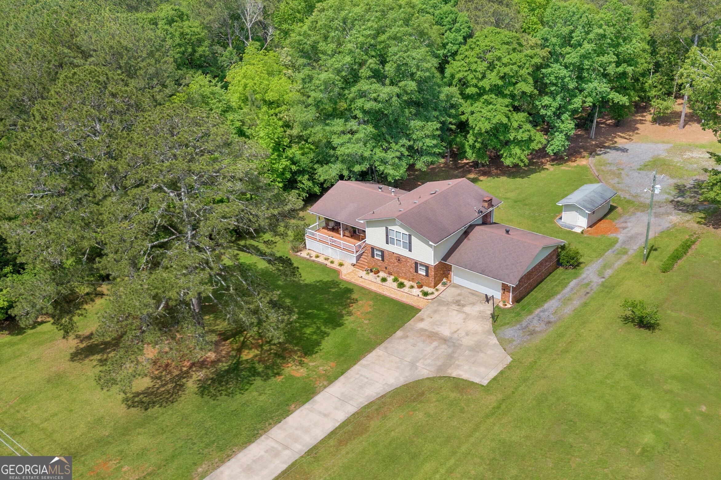 Property Photo: 6023 Highway 20 S GA 30016