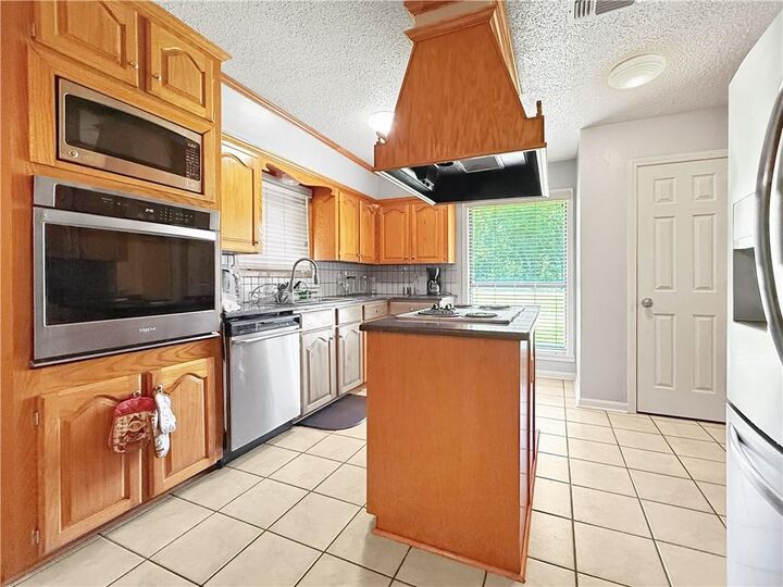 Property Photo:  576 Kateland Road  LA 71417 