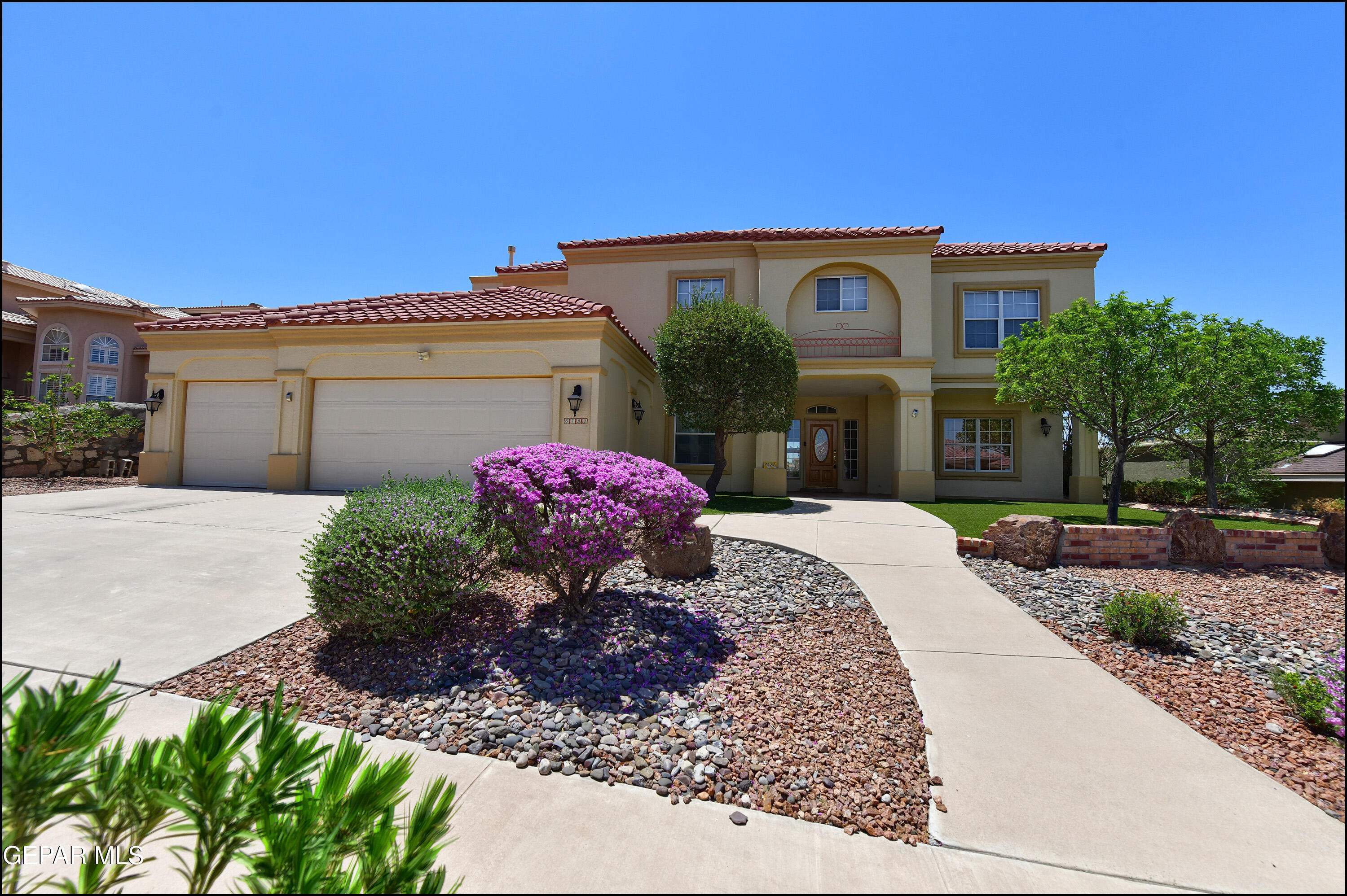 Property Photo: 6732 Pearl Ridge Drive TX 79912