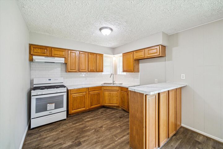 Property Photo:  9002 Allwood Street  TX 77016 