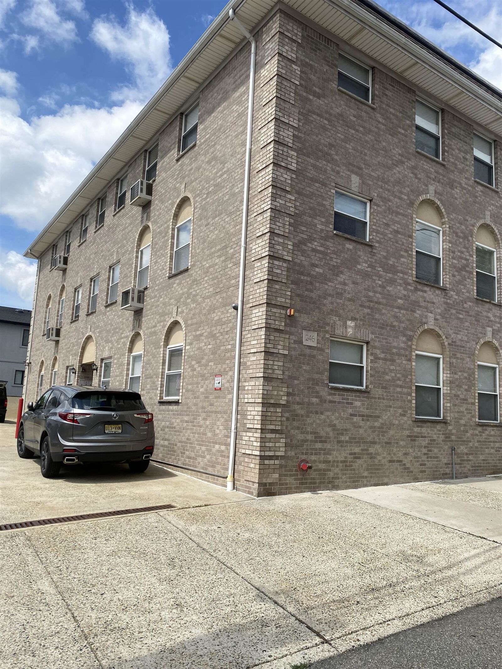 Property Photo: 246 Cliff St 3 NJ 07010