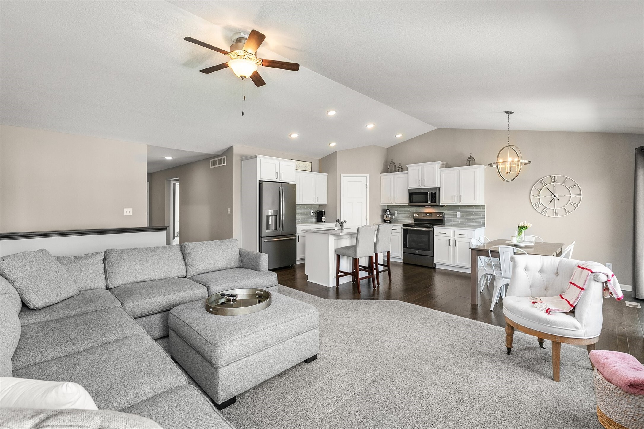 Property Photo: 2706 NW 23rd Street IA 50023