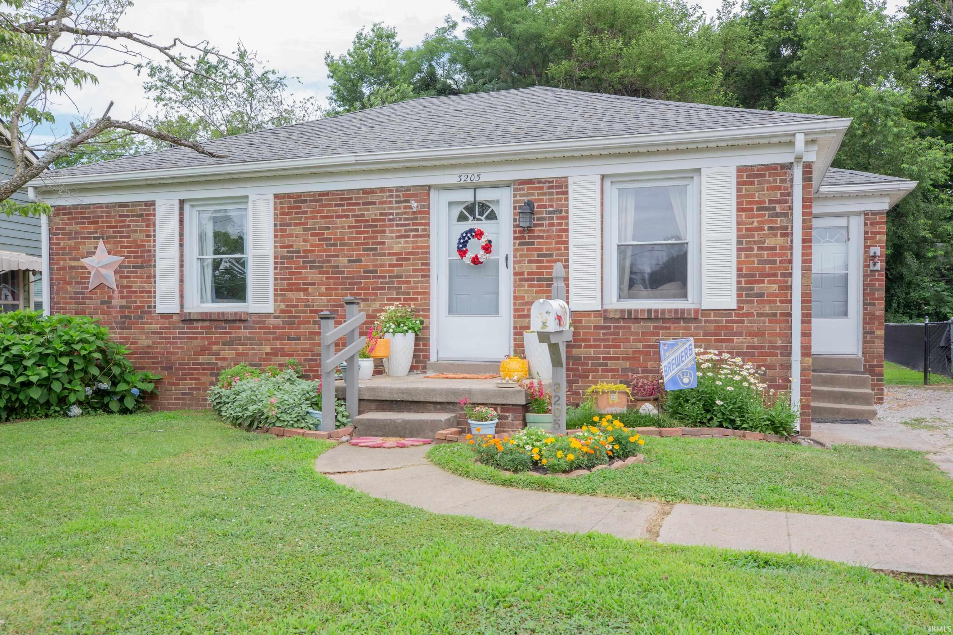 3205 W Maryland Street  Evansville IN 47720 photo