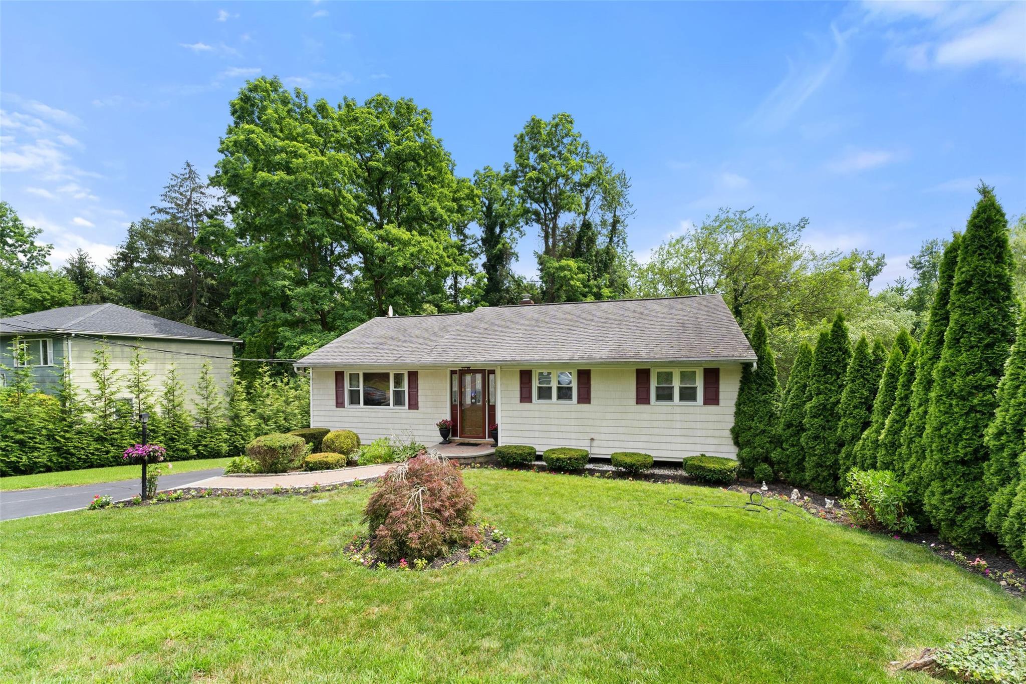 Property Photo: 6 Andover Road NY 10530
