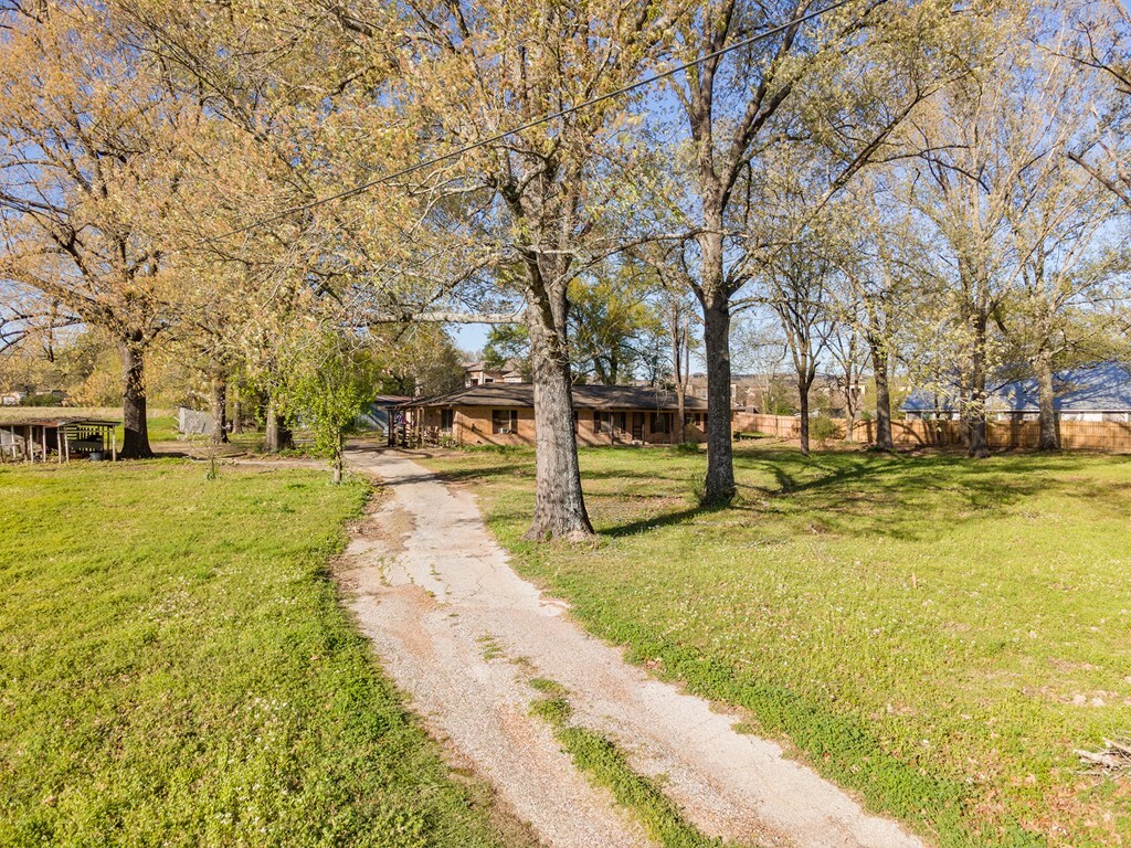 Property Photo:  5206 Lotus Lane  TX 75904 