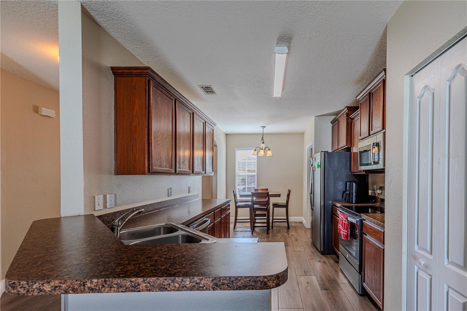 Property Photo:  3224 Queen Alexandria Drive  FL 34744 