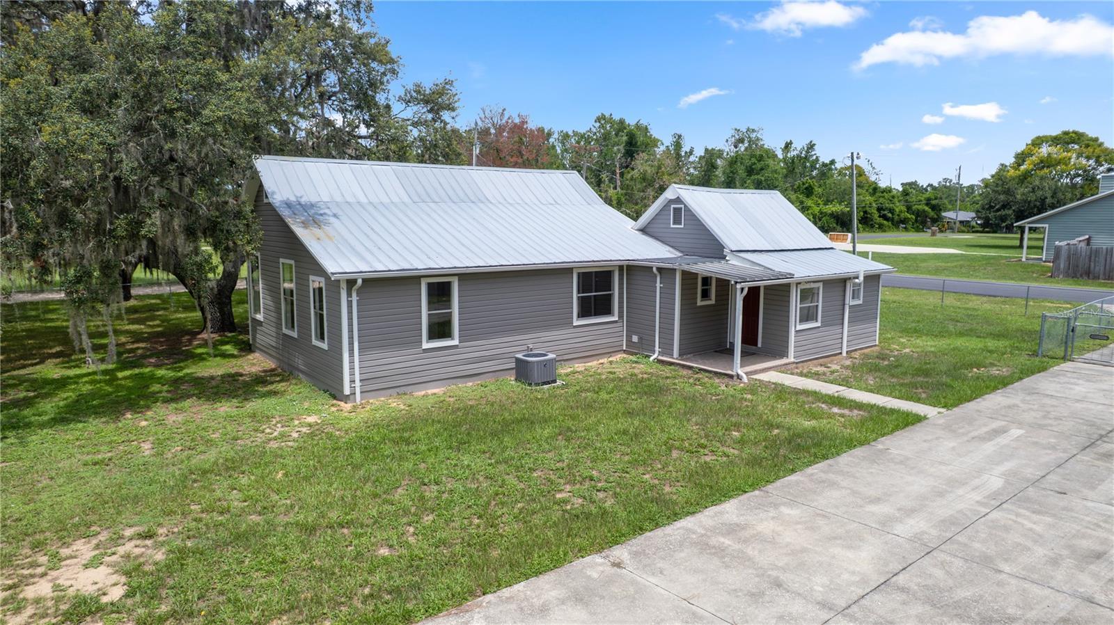 Property Photo: 19402 E 5th Street FL 32784