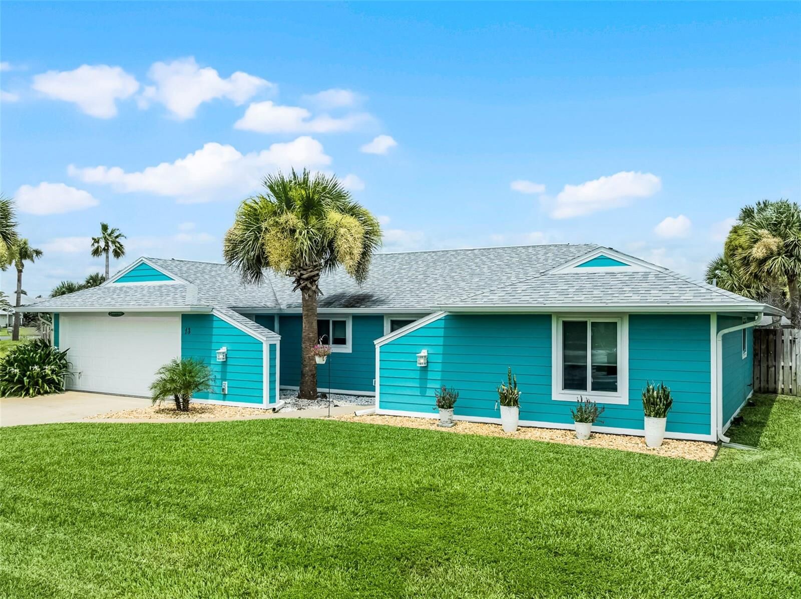 Property Photo:  13 Seabridge Drive  FL 32176 
