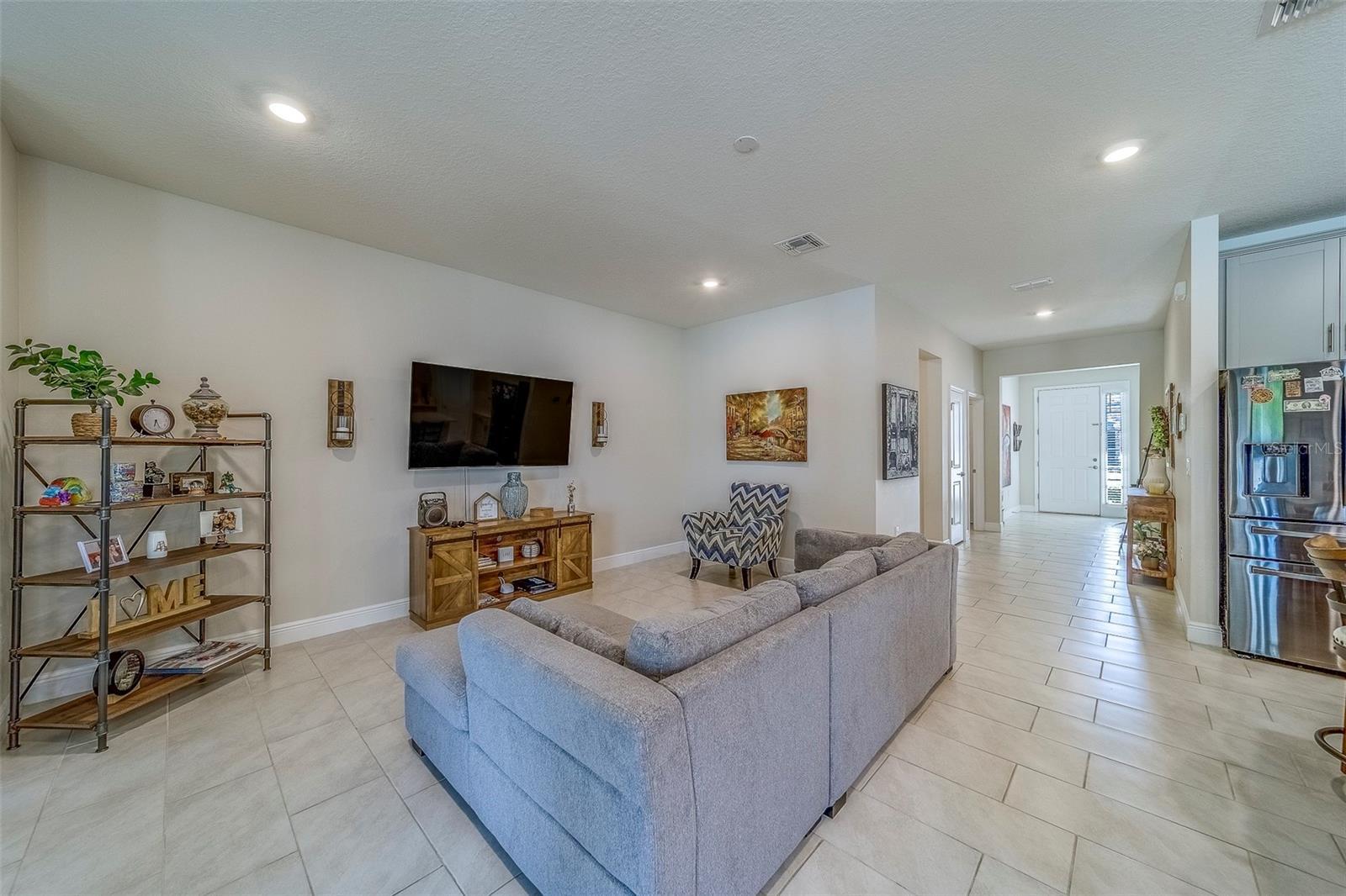 Property Photo:  10914 Honor Road  FL 33625 