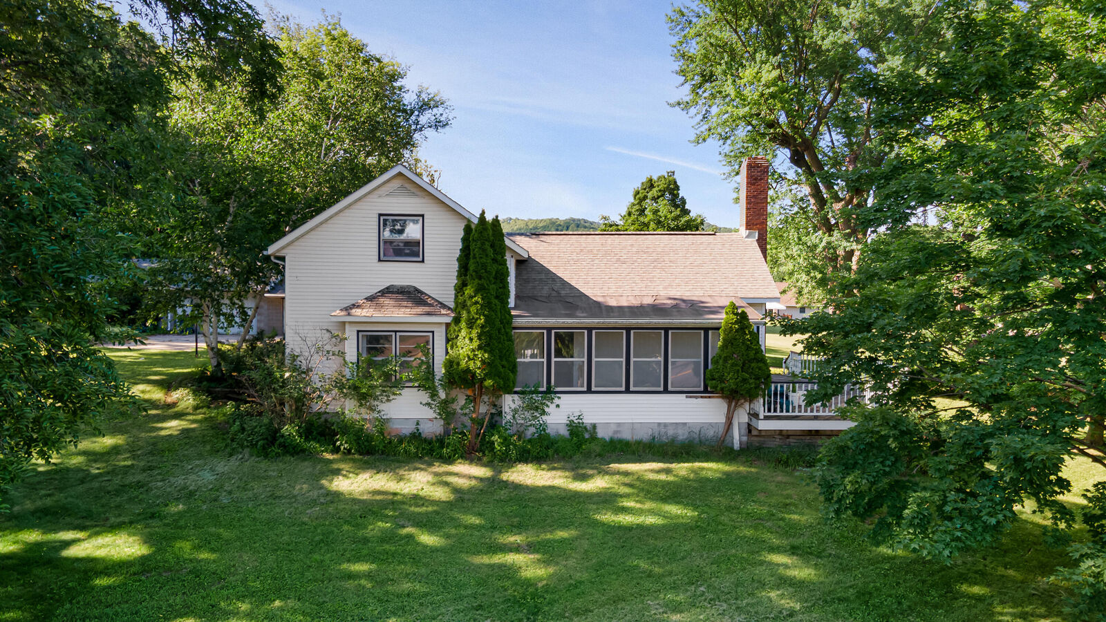 Property Photo:  525 Green Coulee Rd  WI 54650 