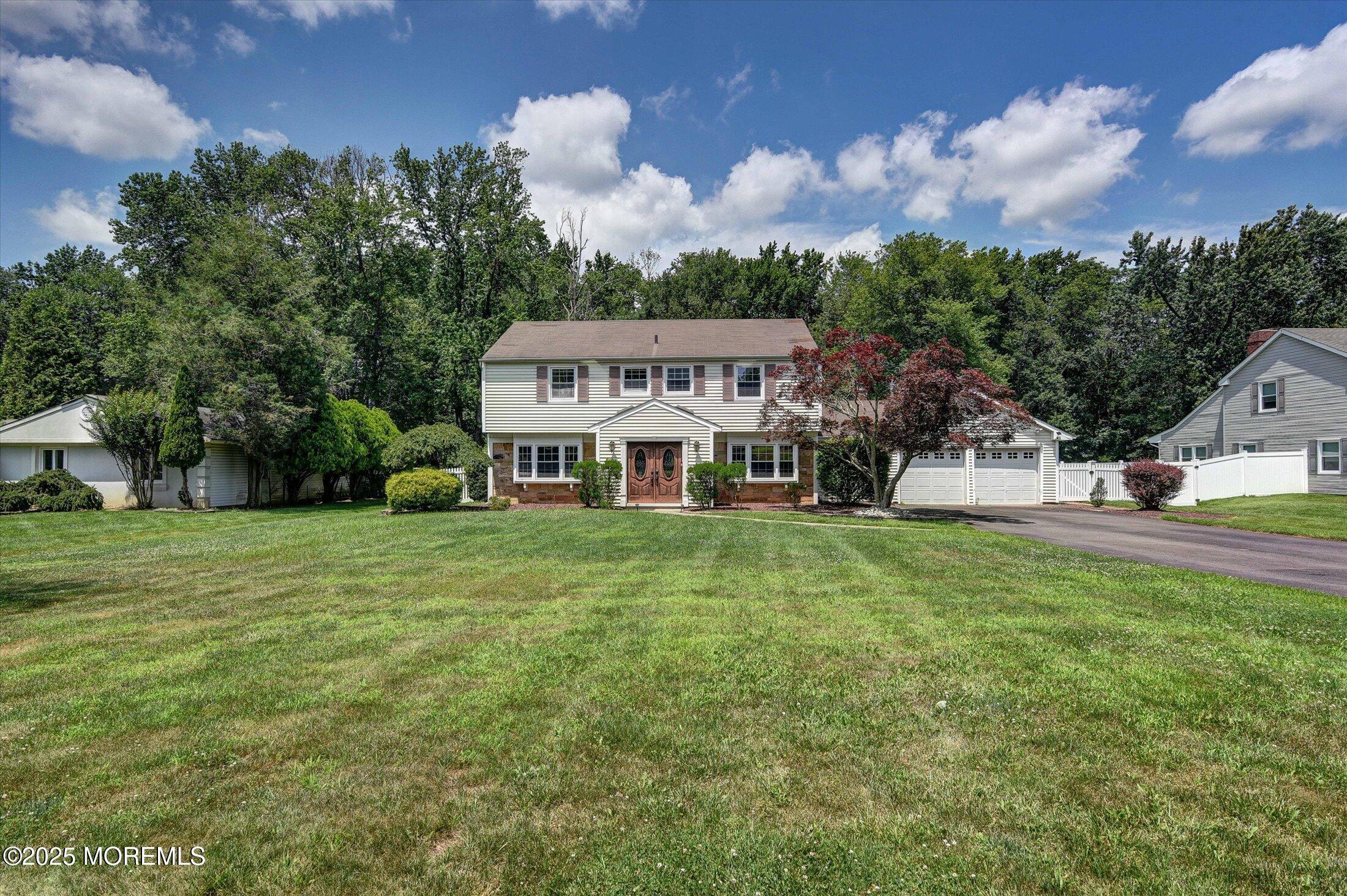 25 Forman Lane  Manalapan NJ 07726 photo