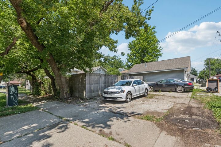 Property Photo: 149 Washington Avenue IL 60525