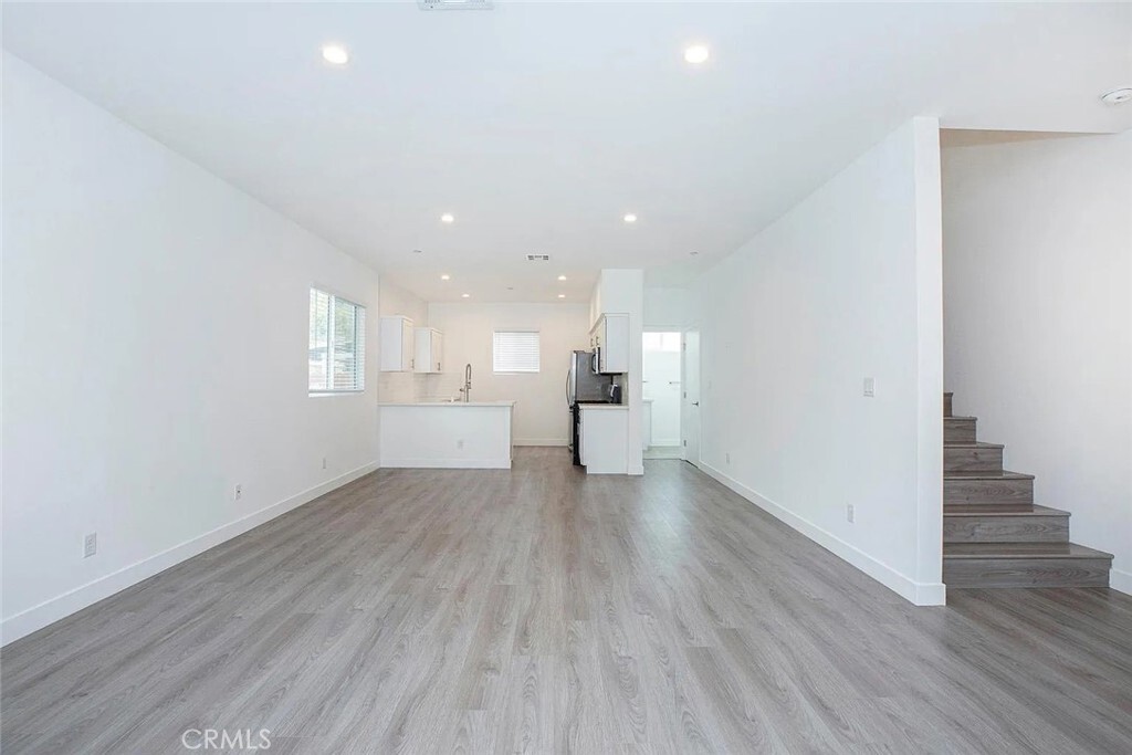 Property Photo: 5026 1/2 Cleon Avenue CA 91601