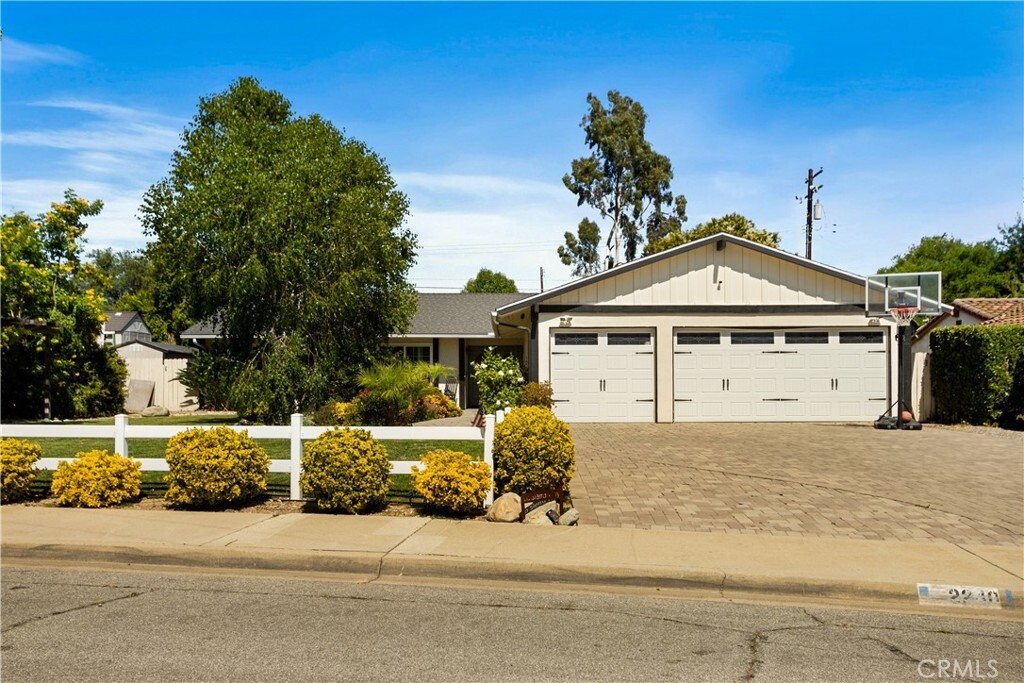 Property Photo: 2240 La Sierra Way CA 91711