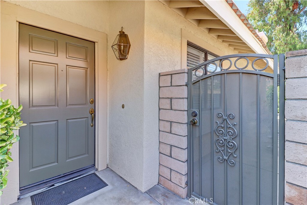 Property Photo:  1255 S Upland Hills Drive S  CA 91786 