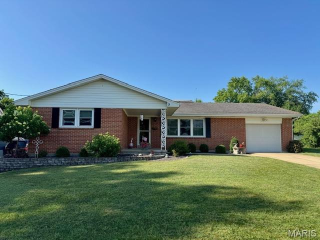 8 E 11th Street  Washington MO 63090 photo