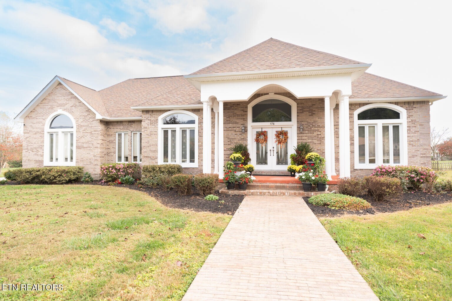 Property Photo: 176 Fincastle Drive TN 37766