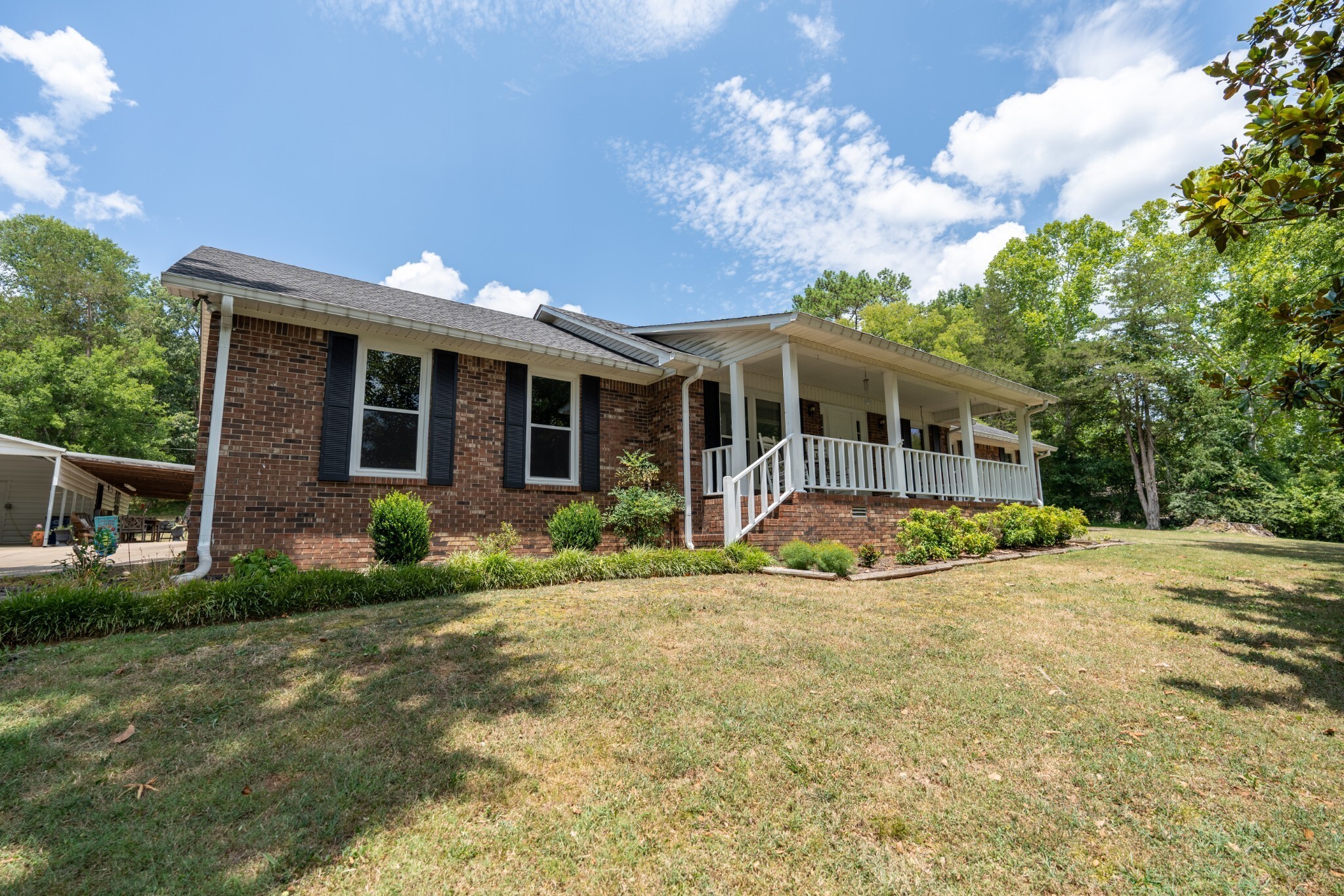 Property Photo: 775 Owl Hollow Rd TN 38478