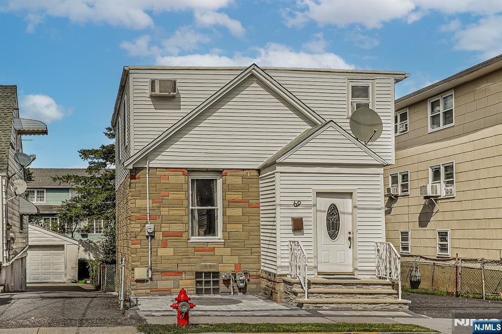 69 Chestnut Street  Lodi NJ 07644 photo