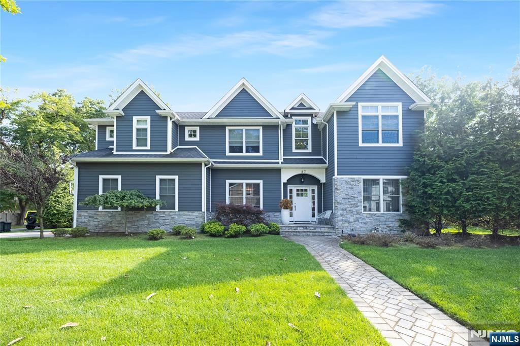 Property Photo:  27 Central Avenue  NJ 07627 